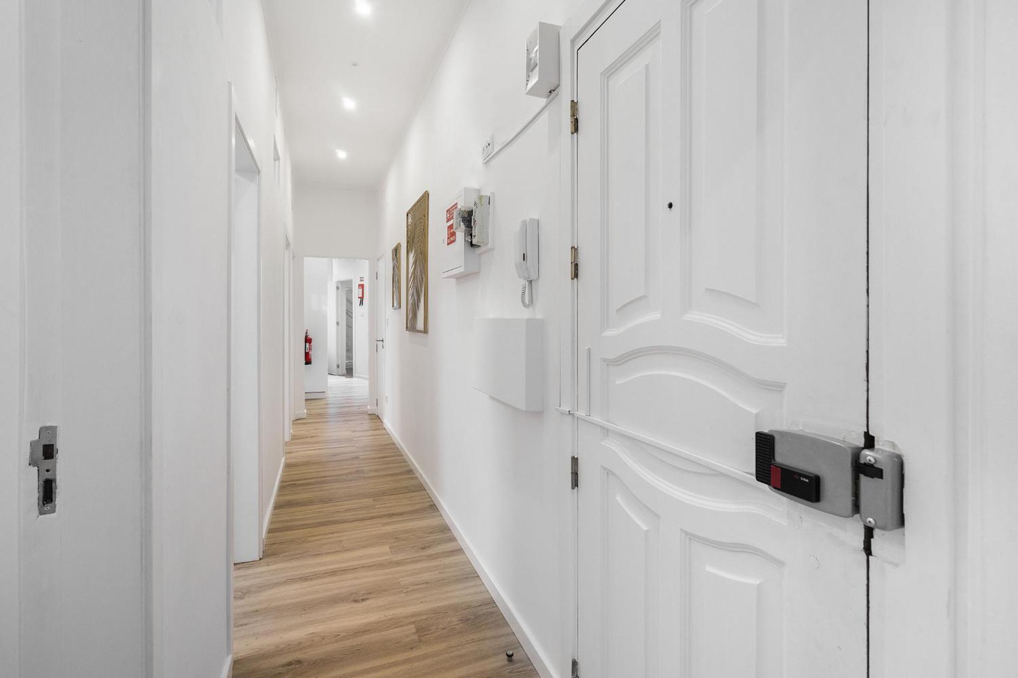 Whome Smart Living Hub, Designer Spaces For Digital Nomads & Remote Workers ลิสบอน ภายนอก รูปภาพ